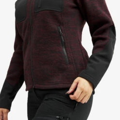 Wander Pro Wool Hoodie Women Bison Red -Truefit Wear Shop 050b358f d664 47ff a1b7 577810340409