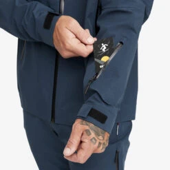 Cyclone Rescue Jacket 2.0 Men Moonlit Ocean -Truefit Wear Shop 0e9ecf6c c6da 4538 9ab1 4f43e7bcf72d