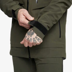 Cyclone LX Jacket Men Forest Night -Truefit Wear Shop 1f8a4073 2afc 45f8 91b4 4349387ff9e1