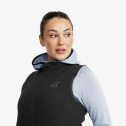 Essential Fleece Vest Women Black 11 Essential Fleece Vest Women Black -Truefit Wear Shop 228d1923 b95f 4321 91bf 29d48a4c68d1