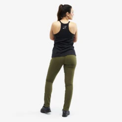 Boulder Tank Women Black -Truefit Wear Shop 2db4c9d0 975f 4a8f 8ea3 9e0ec3771097