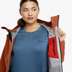 Cyclone Rescue Jacket 2.0 Women Rusty Orange -Truefit Wear Shop 4121bbf5 7a17 48d2 8034 058dd6e4daaa