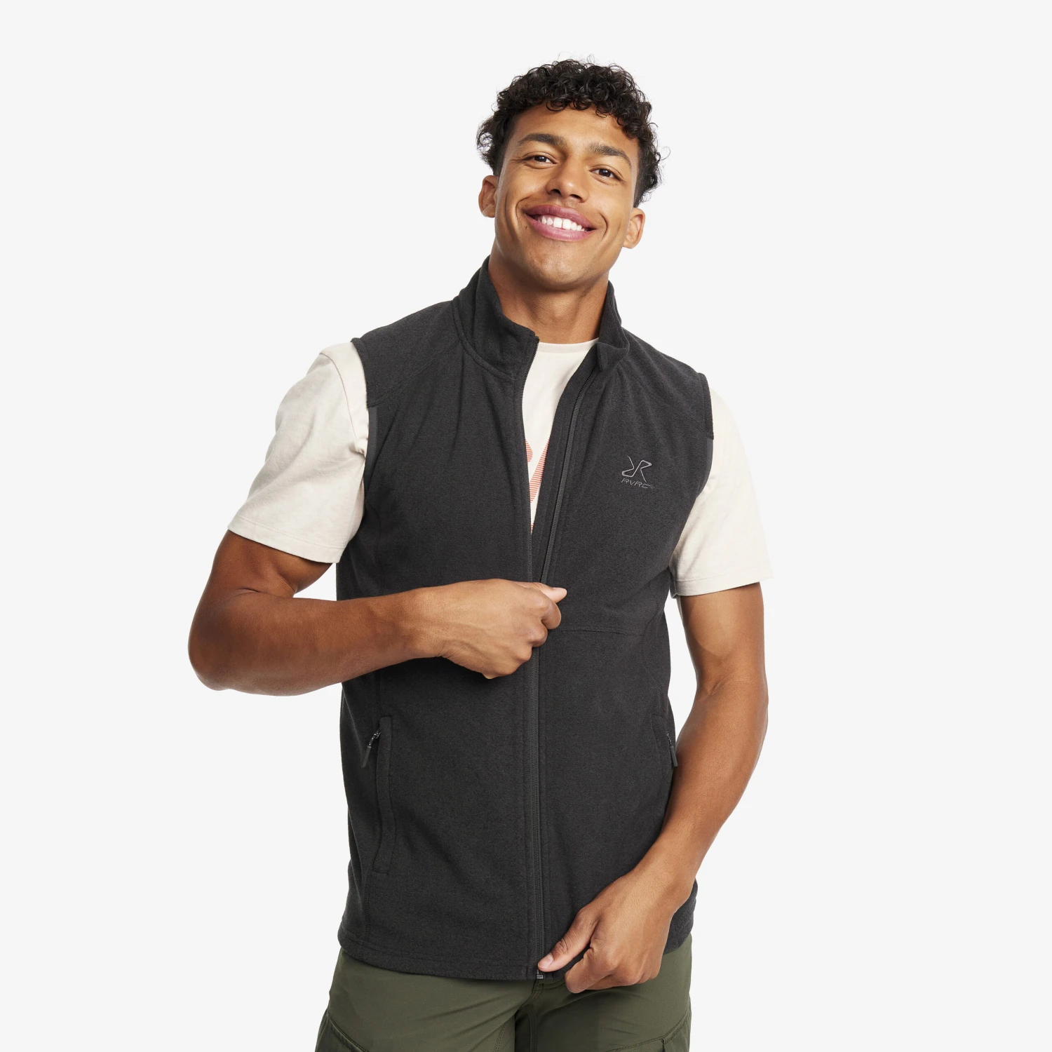 Essential Fleece Vest Men Black 3 Essential Fleece Vest Men Black