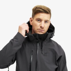 Cyclone Rescue Jacket 2.0 Men Obsidian 16 Cyclone Rescue Jacket 2.0 Men Obsidian -Truefit Wear Shop 6f799c89 bacb 4906 b3a7 c8f33c81dc59