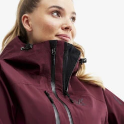 Cyclone Rescue Jacket 2.0 Women Burgundy -Truefit Wear Shop 98ddfdc0 d91f 47a1 a25b 06fa1636d58d