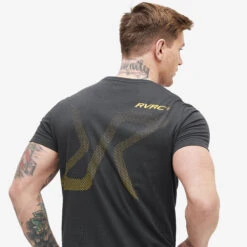 Fat Graphic Tee Men Obsidian/Lemon Curry -Truefit Wear Shop 9ce3351f 0ae4 4011 a05e 0da6ec4cc50c