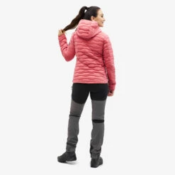 Flex Down Jacket Women Holly Berry -Truefit Wear Shop a7cd0e5b dba0 4b38 9b74 ecba08d5a444