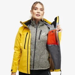 Cyclone Rescue Jacket 2.0 Women Yellow -Truefit Wear Shop bc4a708e cba7 4b73 b317 4d98ae25ddcb