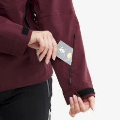 Cyclone Rescue Jacket 2.0 Women Burgundy -Truefit Wear Shop c01118ce 0e5c 4aa4 b8fb f27dfa9e7aea