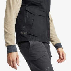 All-Day Vest Men Black 11 All-Day Vest Men Black -Truefit Wear Shop c1a1f562 96b3 4445 ba33 dabc2e8ddd8a