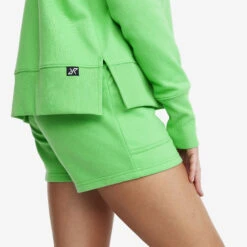 Lounge Sweater Women Irish Green -Truefit Wear Shop c7340c1f 9006 4c4c 93a2 661c6aa39987