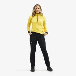 Nordwand Short Trousers Women Jetblack -Truefit Wear Shop dbb37163 5733 447b 9179 1014f3e0039f