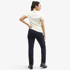 Breeze Tee 2.0 Women White -Truefit Wear Shop dbbc0389 72a6 4b23 9325 49de63d1dc10