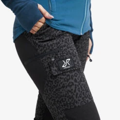 Nordwand Trousers Women Grey Leo -Truefit Wear Shop f4e8b2f4 2bf3 4d2b b3cc d4a8d680b6c0