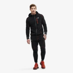 Trekker Hoodie Men Black -Truefit Wear Shop f81f2ec0 4e6a 41a0 949c 8b3f1e7843fc